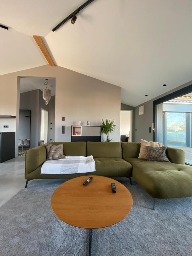 Stephanskirchen Moderne Ferienwohnung المظهر الخارجي الصورة